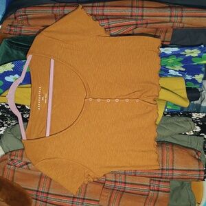 Aeropostale XL Brown Ribbed Short Sleeve Button Front Shirt